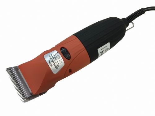 Tosquiadeira para Cães, Gatos e Acabamentos em Grandes Animais Smallclip F1 - 110V - Potência 35W